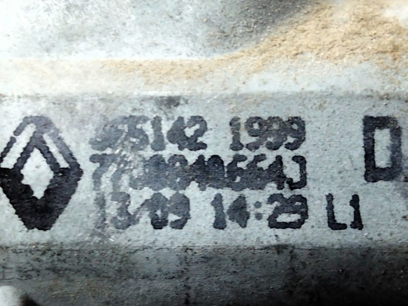 Recambio de enganche delantero izquierdo para renault megane scenic (ja0/1_) 1.9 dti (ja0n) referencia OEM IAM   