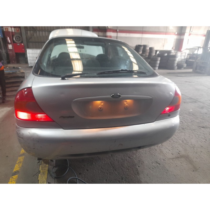 ford mondeo i sedán (gbp) del año 1999