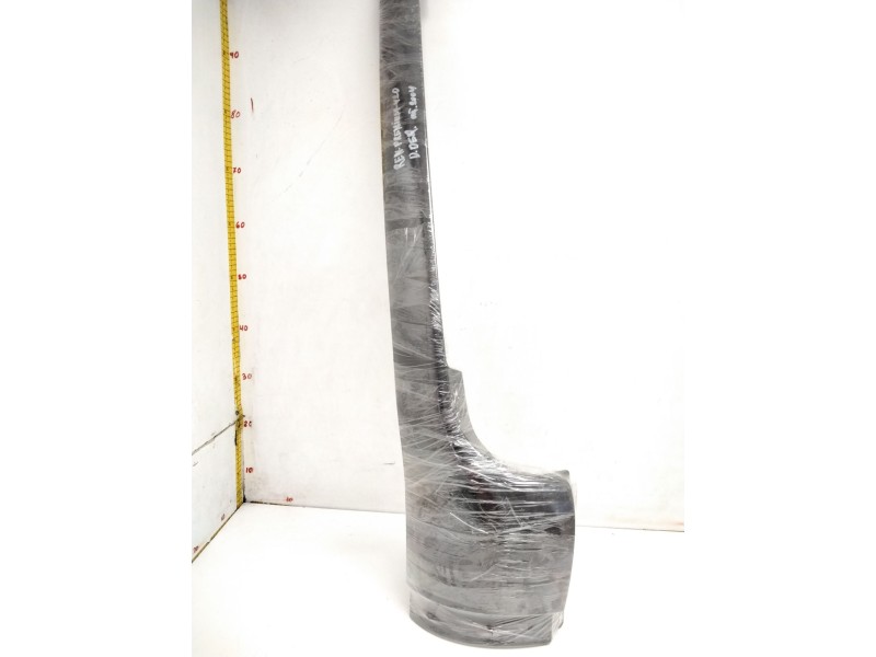 Recambio de aleta delantera derecha para renault premium 420 referencia OEM IAM 5010225164  