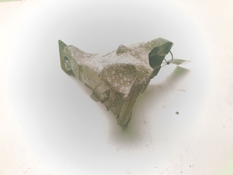 Recambio de soporte motor derecho inferior para bmw 3 (e90) 320 d referencia OEM IAM 22116781916  