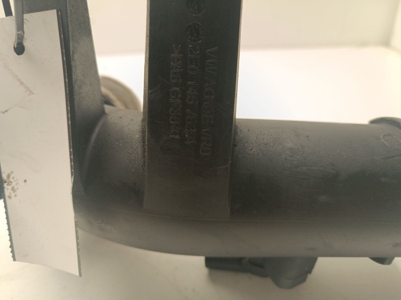 Recambio de tubo para volkswagen crafter 30-35 autobús (2e_) 2.0 tdi referencia OEM IAM 2E0145763A  