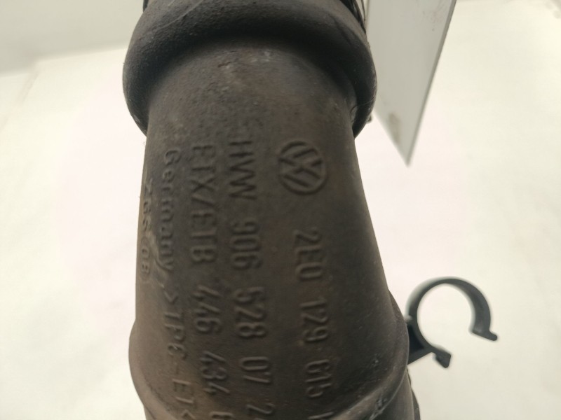 Recambio de tubo presion turbocompresor para volkswagen crafter 30-35 autobús (2e_) 2.0 tdi referencia OEM IAM 2E0129615K  