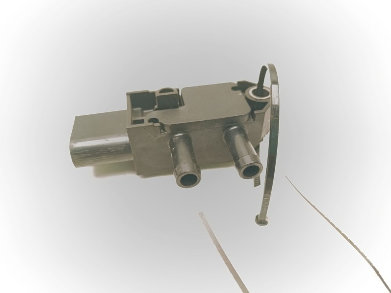 Recambio de sensor para seat leon (5f1) 2.0 tdi referencia OEM IAM 03L906051B  