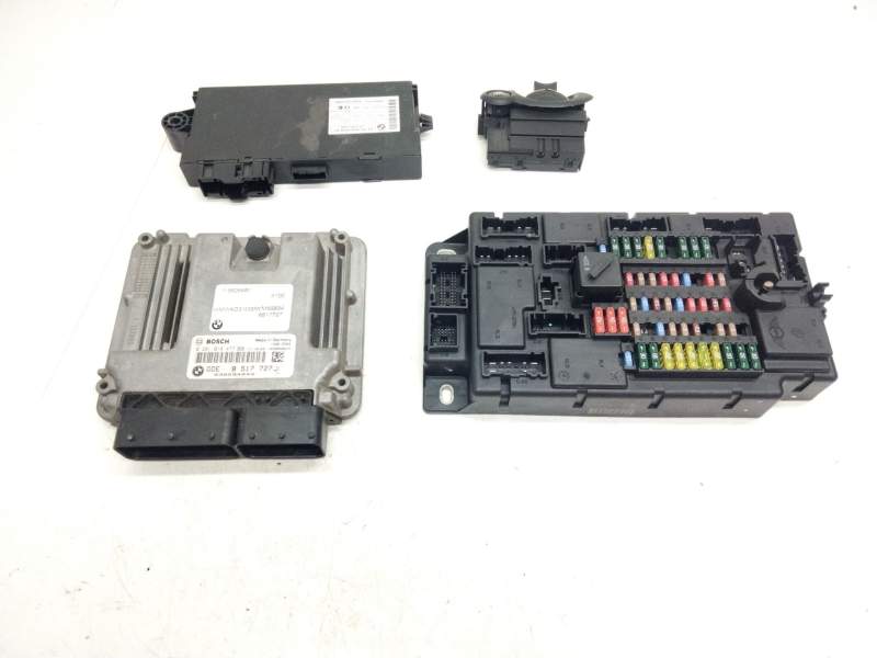 Recambio de kit arranque para mini mini countryman (r60) cooper d referencia OEM IAM 851772701 926760901 923173902 9809381  