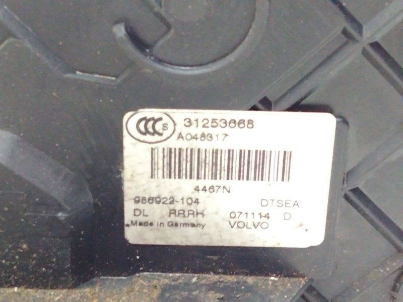 Recambio de cerradura puerta trasera derecha para volvo s80 ii (124) 2.4 d referencia OEM IAM 31253668  