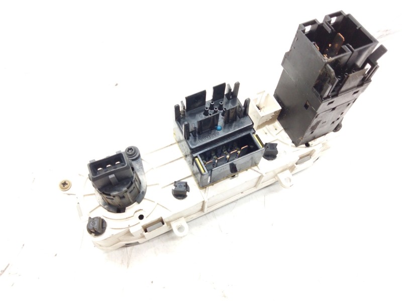 Recambio de mando calefaccion / aire acondicionado para ford mondeo i sedán (gbp) 1.8 td referencia OEM IAM 96BB18K391BE  