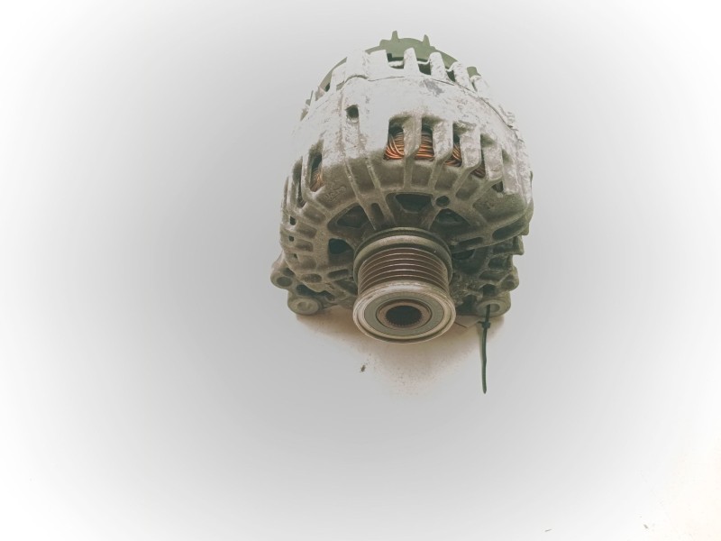 Recambio de alternador para volkswagen golf vii (5g1, bq1, be1, be2) 2.0 tdi referencia OEM IAM 03L903023L  