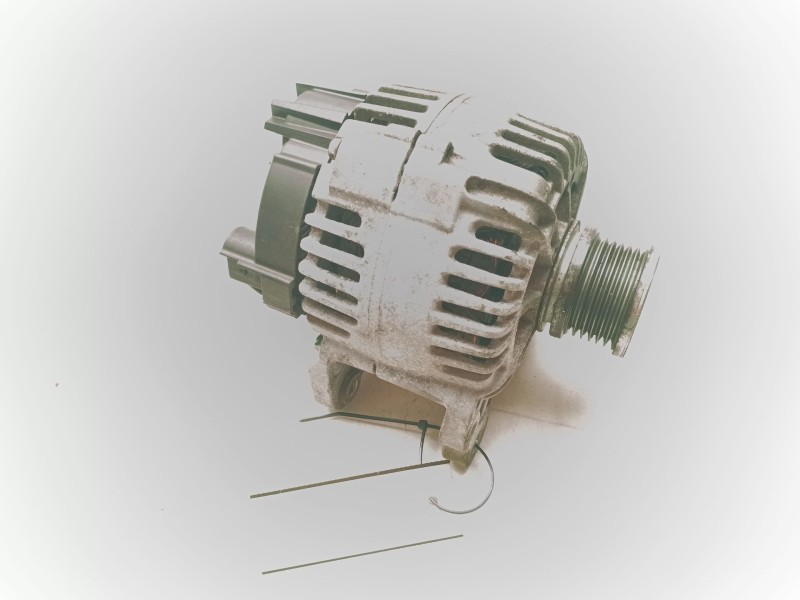 Recambio de alternador para volkswagen crafter 30-35 autobús (2e_) 2.0 tdi referencia OEM IAM LRA03318  