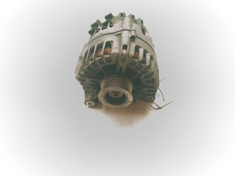 Recambio de alternador para bmw 1 coupé (e82) 120 d referencia OEM IAM 7802261  