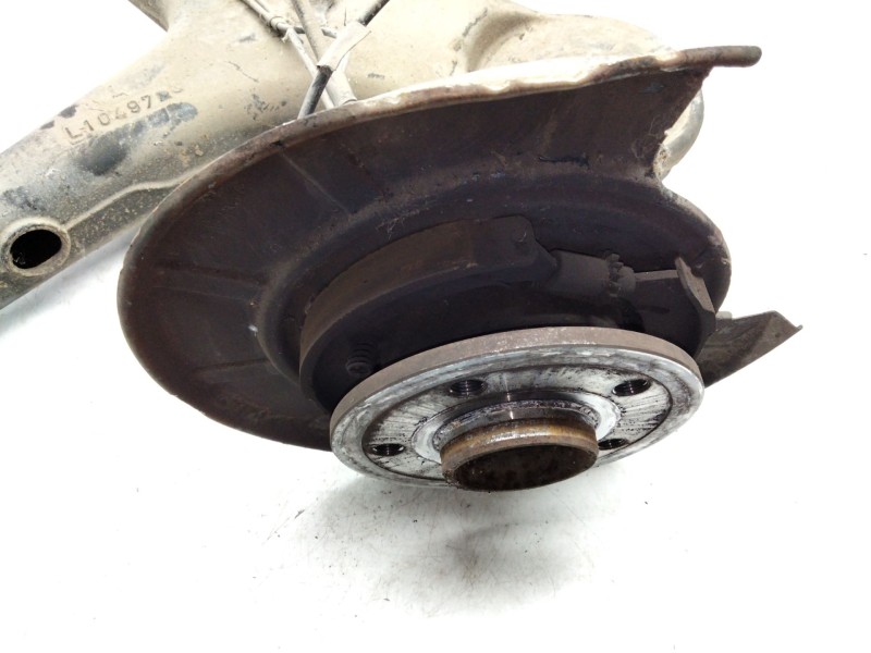 Recambio de mangueta trasera izquierda para mercedes-benz vito / mixto furgón (w639) 113 cdi (639.601, 639.603, 639.605) referen