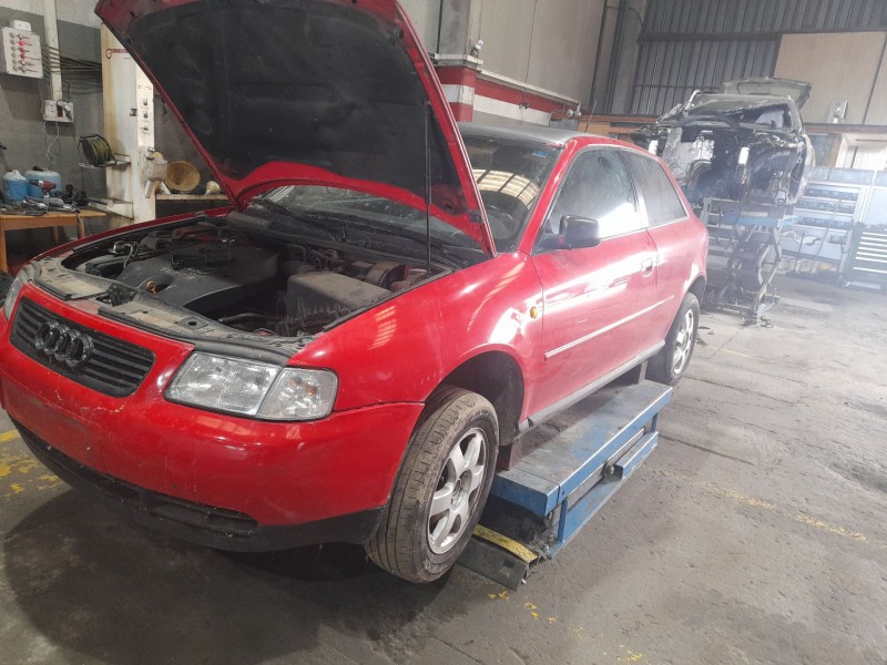 audi a3 (8l1) del año 1999