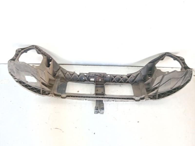 Recambio de panel frontal para renault master ii phase 2 caja cerrada l1h2 caja cerrada, techo elevado, 3,3 to referencia OEM IA