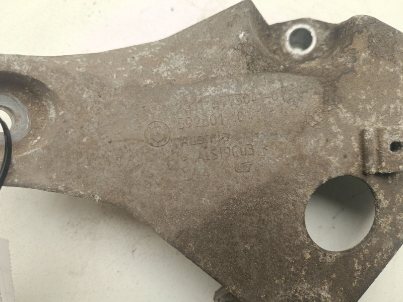 Recambio de soporte motor izquierdo superior para bmw 3 coupé (e92) 320 d referencia OEM IAM 22116775041  