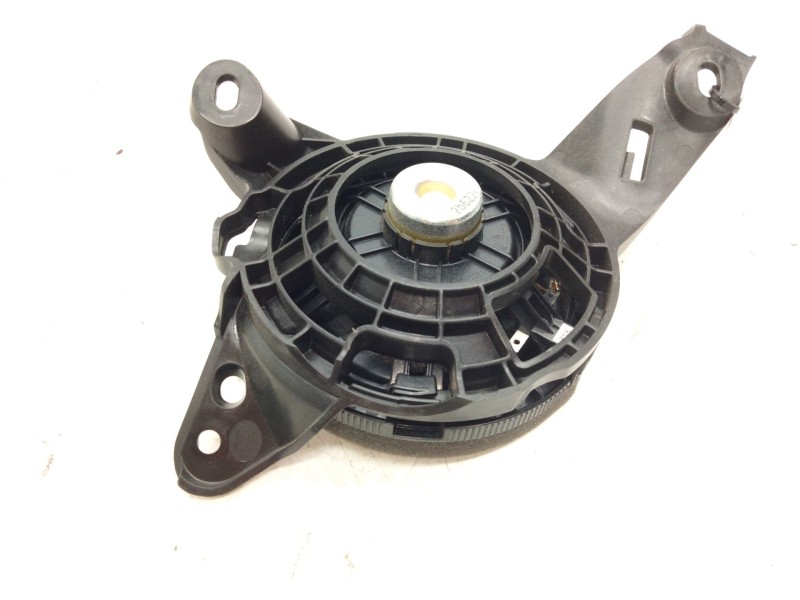 Recambio de altavoz para mercedes-benz clase c all-terrain (s206) c 220 d 4-matic (206.214) referencia OEM IAM A2238201300  