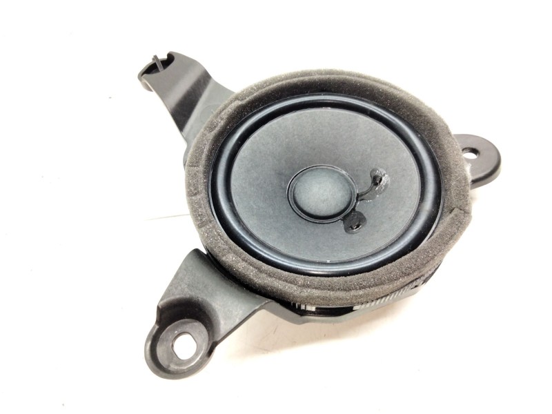 Recambio de altavoz para mercedes-benz clase c all-terrain (s206) c 220 d 4-matic (206.214) referencia OEM IAM A2238201300  