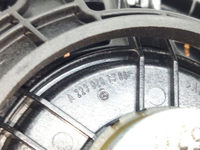 Recambio de altavoz para mercedes-benz clase c all-terrain (s206) c 220 d 4-matic (206.214) referencia OEM IAM A2238201300  