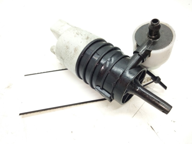 Recambio de bomba agua para mercedes-benz clase c all-terrain (s206) c 220 d 4-matic (206.214) referencia OEM IAM A2058660000  