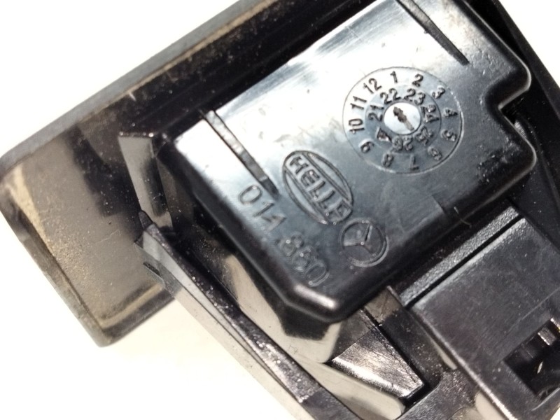 Recambio de piloto matricula para mercedes-benz clase c all-terrain (s206) c 220 d 4-matic (206.214) referencia OEM IAM 011850  