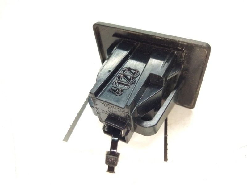 Recambio de piloto matricula para mercedes-benz clase c all-terrain (s206) c 220 d 4-matic (206.214) referencia OEM IAM 011850  