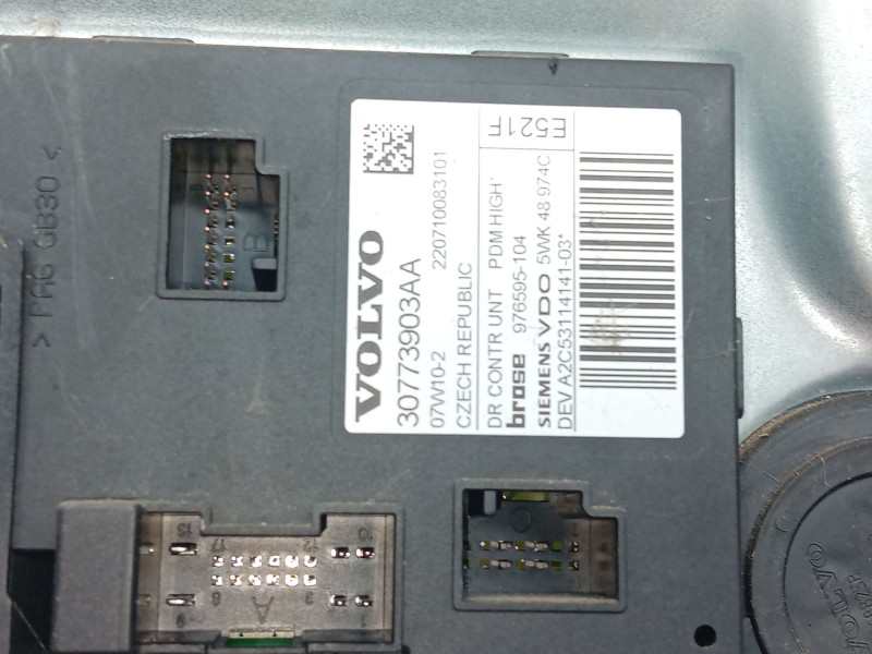 Recambio de elevalunas delantero derecho para volvo c30 2,0d r-design referencia OEM IAM 8679979  