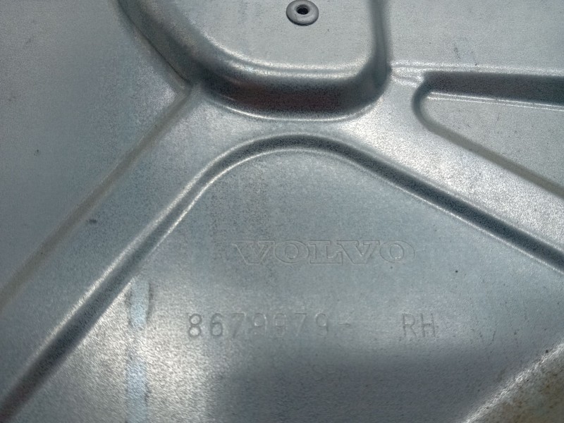 Recambio de elevalunas delantero derecho para volvo c30 2,0d r-design referencia OEM IAM 8679979  