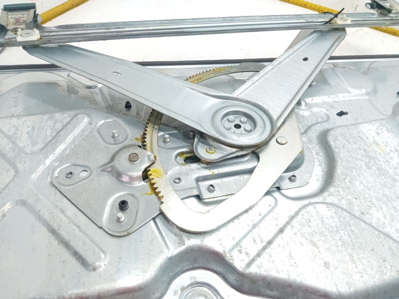 Recambio de elevalunas delantero derecho para volvo c30 2,0d r-design referencia OEM IAM 8679979  