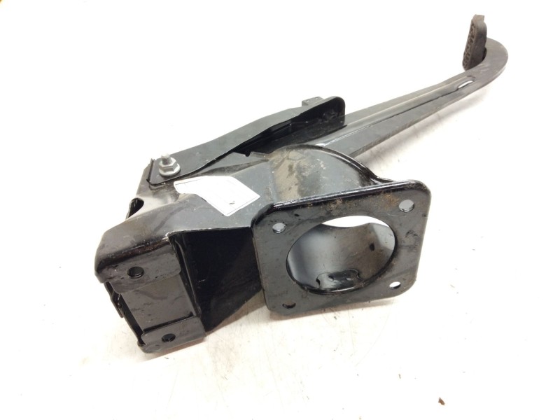 Recambio de pedal freno para mercedes-benz vito / mixto furgón (w639) 113 cdi (639.601, 639.603, 639.605) referencia OEM IAM A63