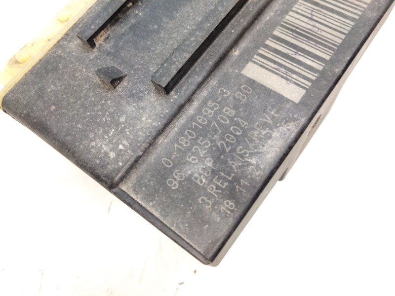 Recambio de caja precalentamiento para citroën ds 7 ds 7 crossback buehdi referencia OEM IAM 9662570880  