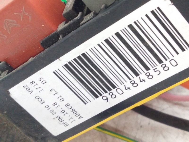 Recambio de caja reles para citroën ds 7 ds 7 crossback buehdi referencia OEM IAM 9804848580  