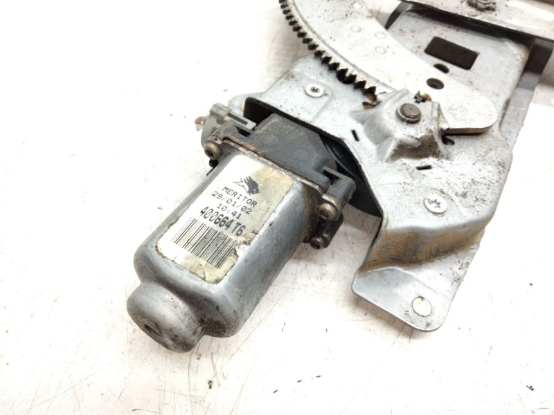 Recambio de elevalunas delantero derecho para renault kangoo (kc0/1_) 1.9 dci 4x4 (kc0v) referencia OEM IAM   