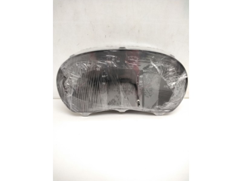 Recambio de cuadro instrumentos para volkswagen polo (9n1) referencia OEM IAM 6Q0920820B VOLKSWAGEN 
