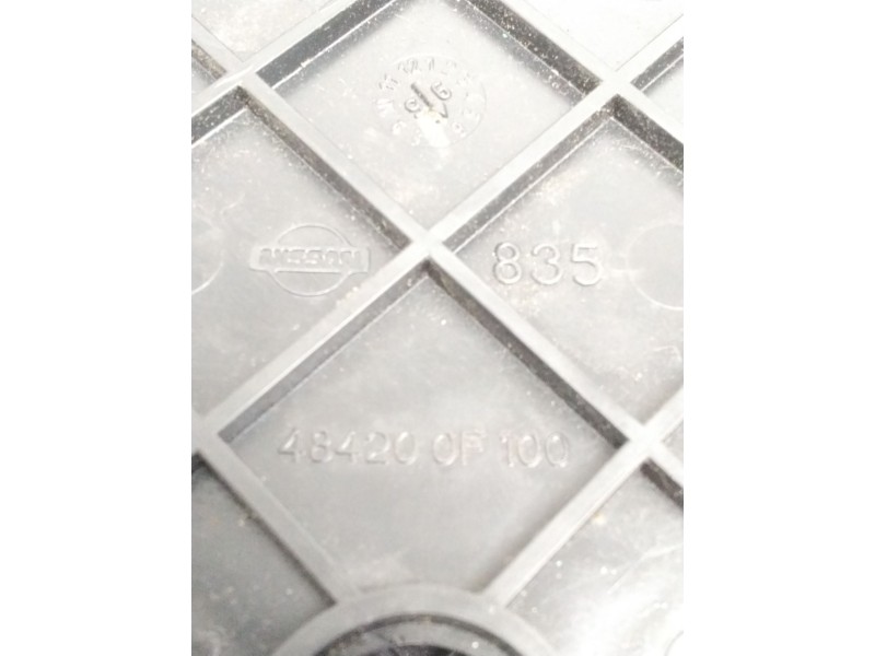 Recambio de varios para nissan terrano ii (r20) 2.7 td 4wd referencia OEM IAM 484200F100  TAPA CLAXON VOLANTE