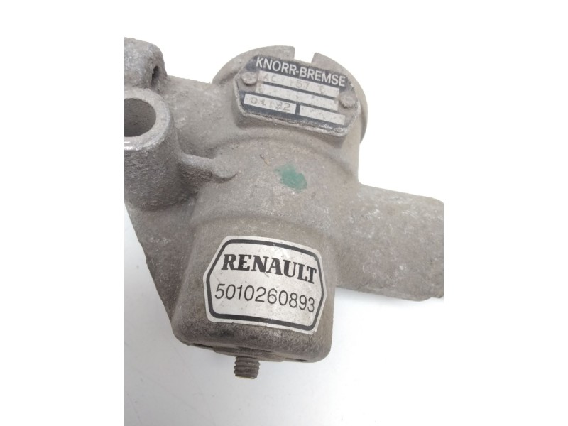 Recambio de valvula aire para renault premium 370.26 g 6x2 referencia OEM IAM 5010260893  