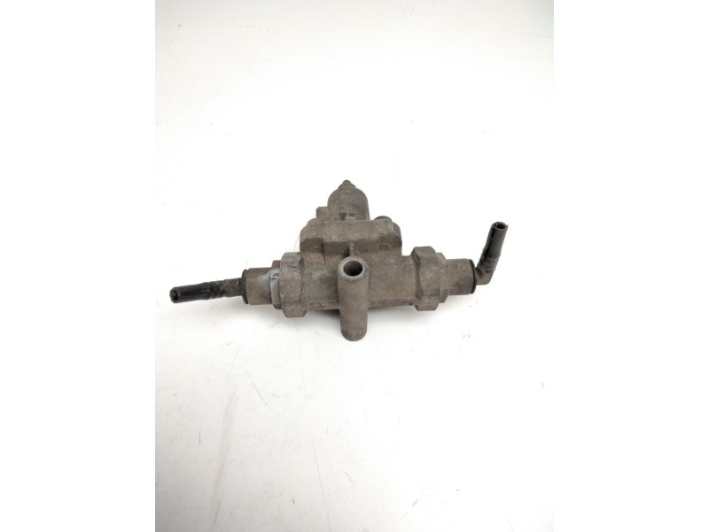 Recambio de valvula aire para renault premium 370 referencia OEM IAM 5010422743  