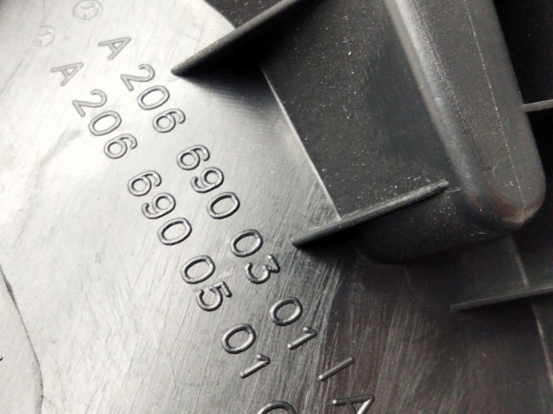 Recambio de panel protector para mercedes-benz clase c all-terrain (s206) c 220 d 4-matic (206.214) referencia OEM IAM A20669003