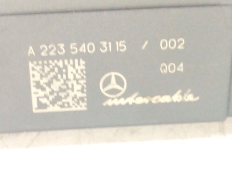 Recambio de caja fusibles para mercedes-benz clase c all-terrain (s206) c 220 d 4-matic (206.214) referencia OEM IAM A2235403115
