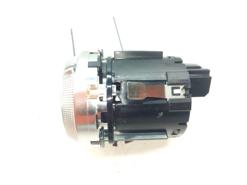 Recambio de mando luces para mercedes-benz clase c all-terrain (s206) c 220 d 4-matic (206.214) referencia OEM IAM A2239052003  