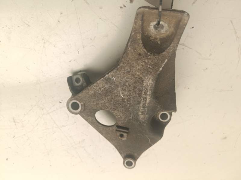 Recambio de soporte motor izquierdo superior para bmw 3 (e90) 320 d referencia OEM IAM 22116775041  