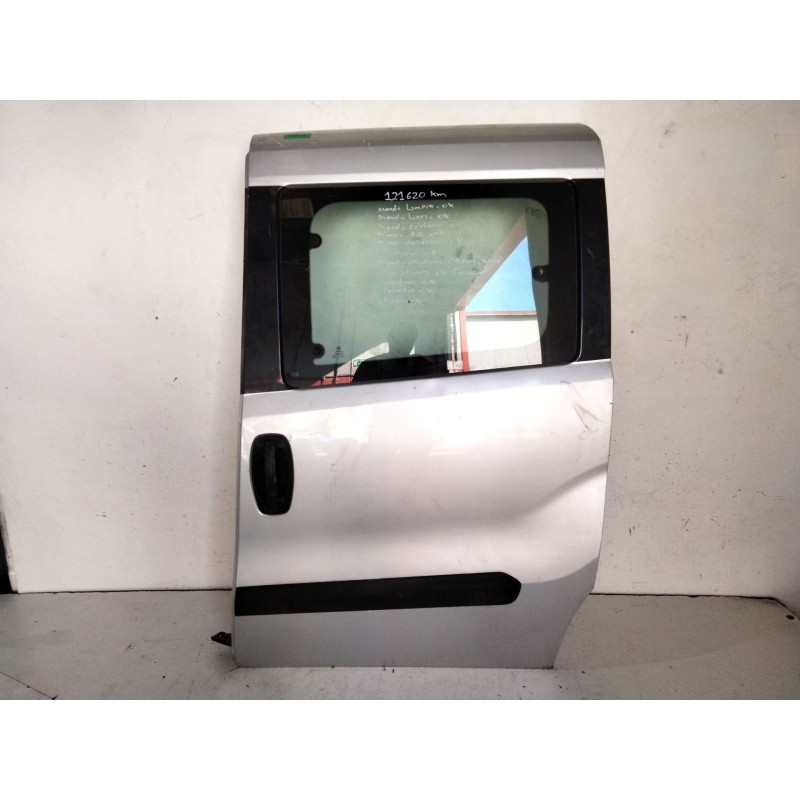 Recambio de puerta lateral corredera izquierda para fiat doblo cargo (263_) 1.6 d multijet referencia OEM IAM   