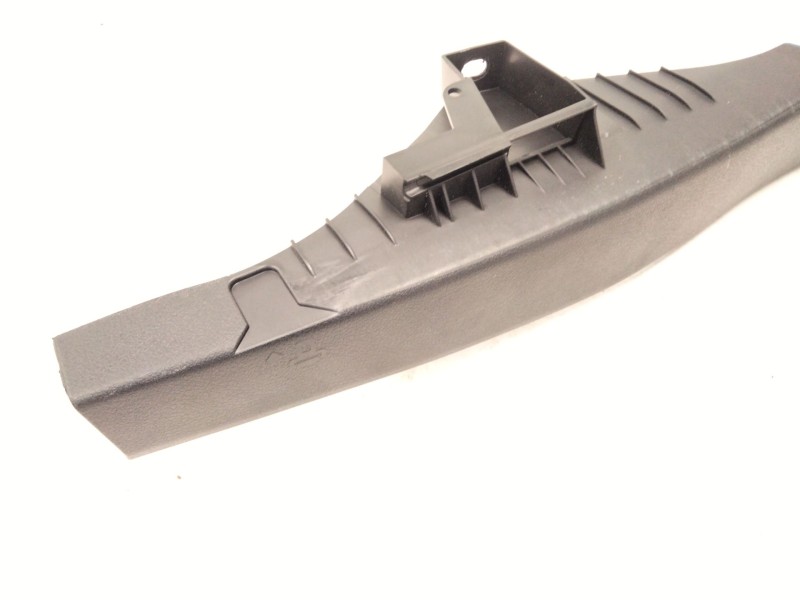 Recambio de panel protector para mercedes-benz clase c all-terrain (s206) c 220 d 4-matic (206.214) referencia OEM IAM A20669048