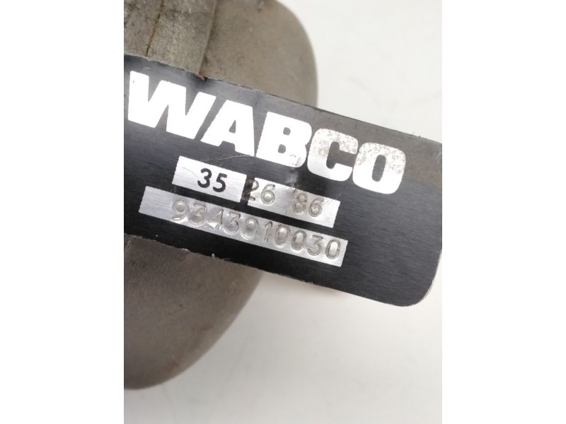 Recambio de valvula para iveco eurocargo 150 e 18 referencia OEM IAM 9343010030  