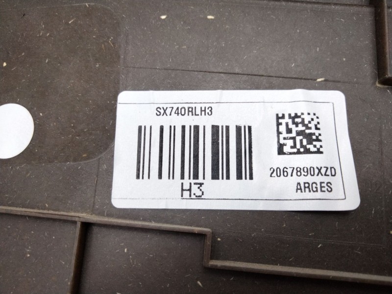 Recambio de guarnecido puerta trasera izquierda para citroën ds 7 ds 7 crossback buehdi referencia OEM IAM FM528292  