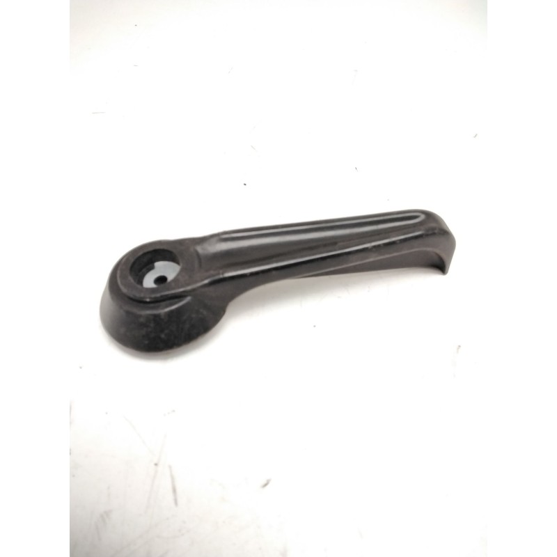 Recambio de maneta interior delantera derecha para nissan trade caja/chasis 2.3 d referencia OEM IAM 01601091-2  