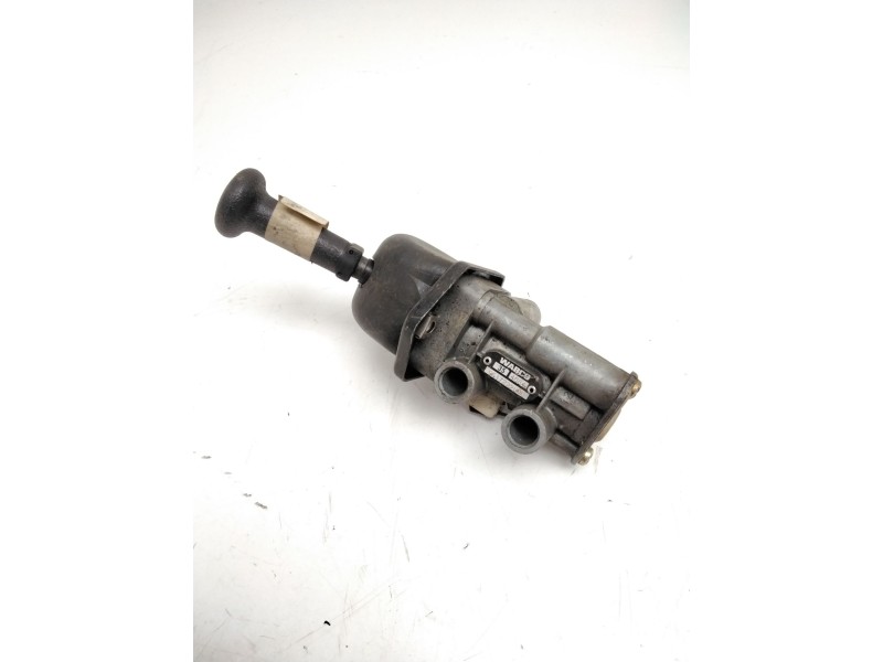 Recambio de valvula aire para iveco eurostar (ld) referencia OEM IAM 9617222800  VALVULA FRENO MANO WABCO