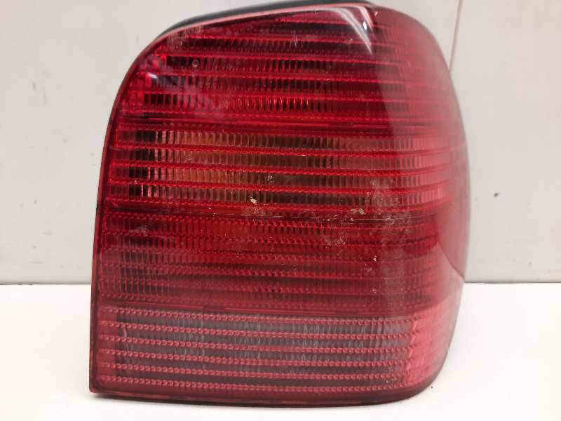 Recambio de piloto trasero derecho para volkswagen polo berlina (6n2) trendline referencia OEM IAM 6N0945096H  