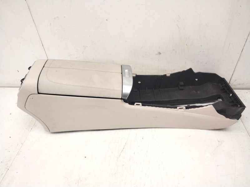 Recambio de apoyabrazos central para mercedes-benz clase c all-terrain (s206) c 220 d 4-matic (206.214) referencia OEM IAM A2066