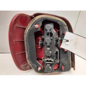 Recambio de piloto trasero derecho para volkswagen polo berlina (6n2) trendline referencia OEM IAM 6N0945096H  