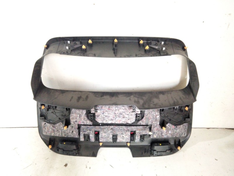 Recambio de guarnecido porton para citroën ds 7 ds 7 crossback buehdi referencia OEM IAM 98168596  