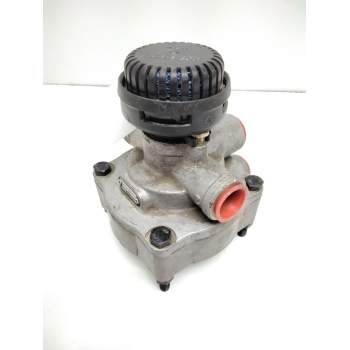 Recambio de valvula rele para iveco 100e 150e24 referencia OEM IAM 9730030060 500316074 WABCO