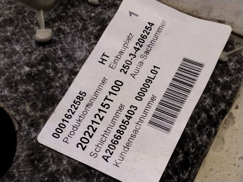 Recambio de alfombra para mercedes-benz clase c all-terrain (s206) c 220 d 4-matic (206.214) referencia OEM IAM   